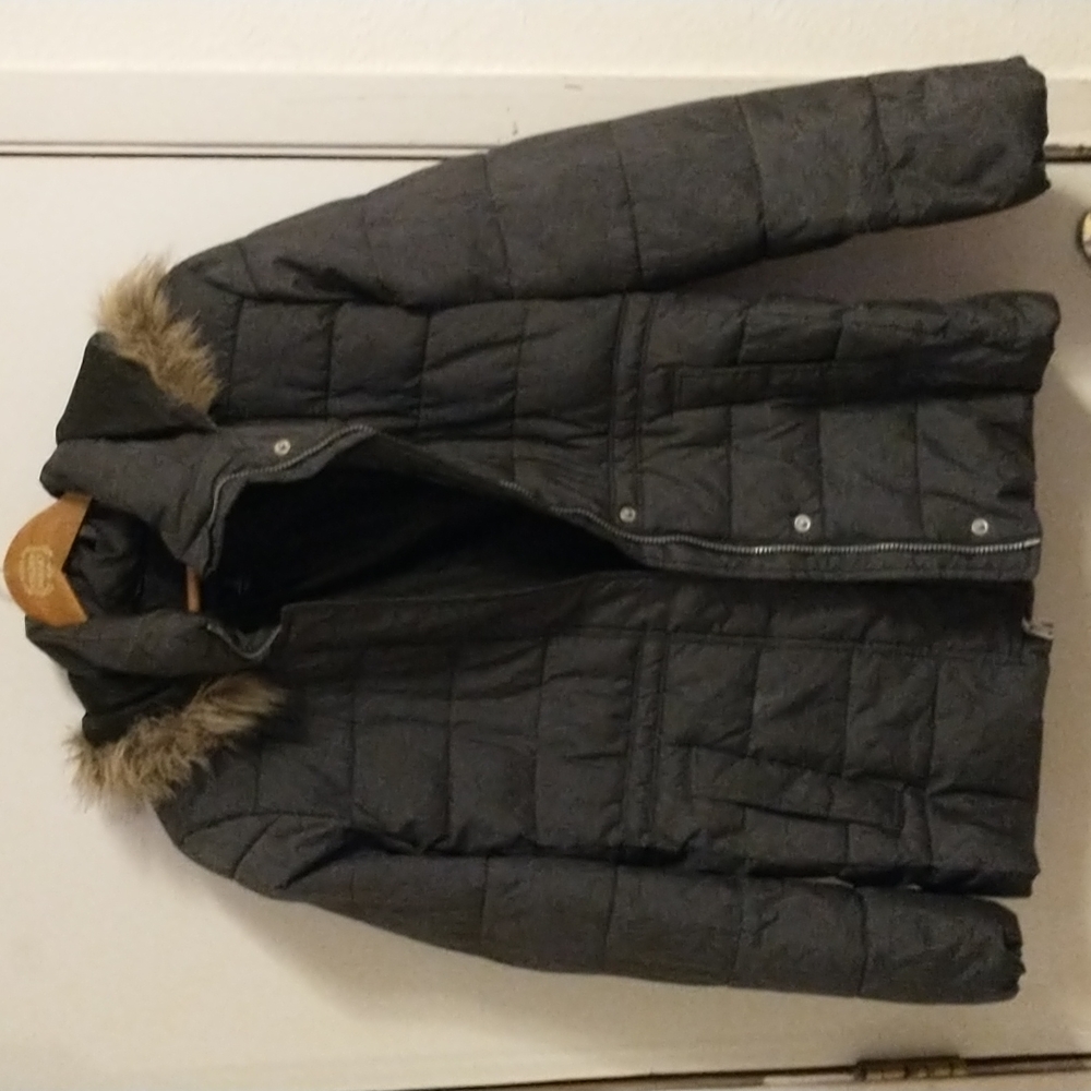 GAP grey puffer coat